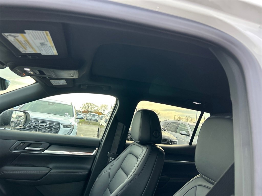 2026 GMC TERRAIN - Image 25