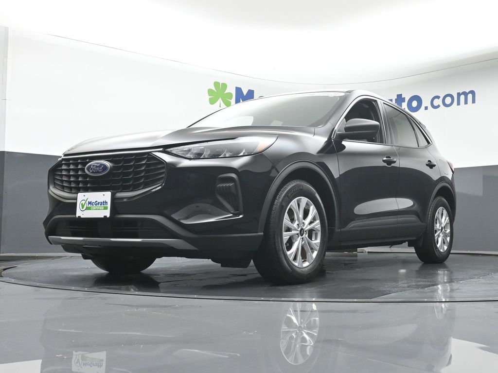 2023 Ford Escape Hybrid Active photo 4