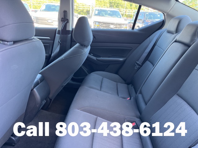 2023 Nissan Altima 2.5 SV photo 12