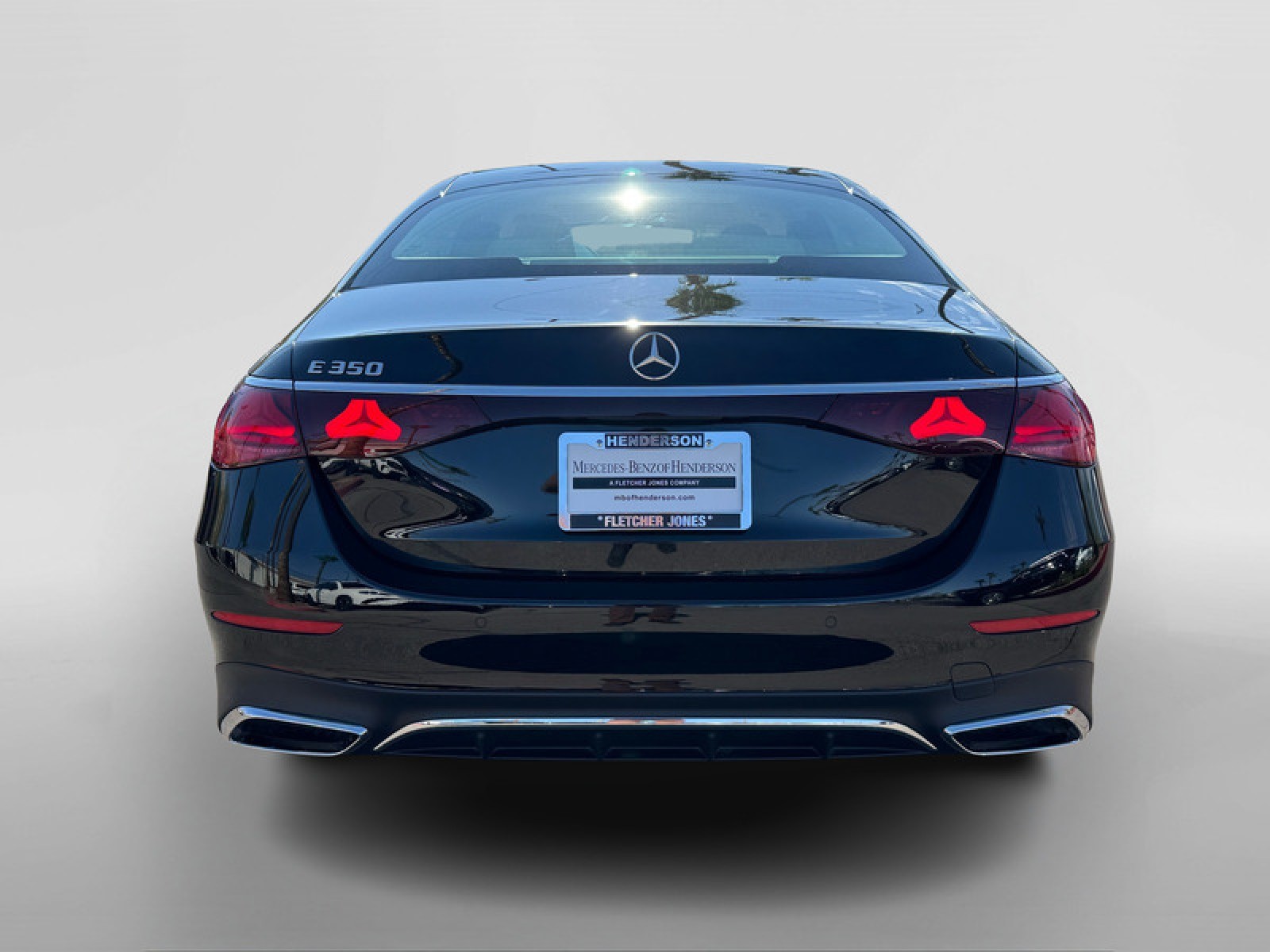 2025 Mercedes Benz E 350 photo 4
