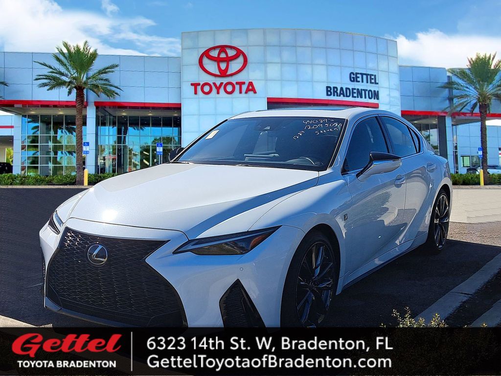 2022 Lexus IS 350 F SPORT's photo
