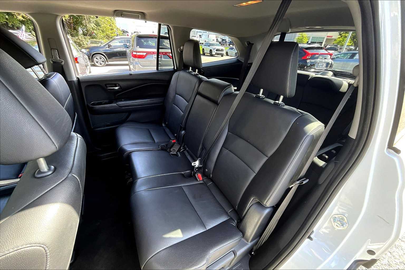 2022 Honda Pilot Special Edition photo 18