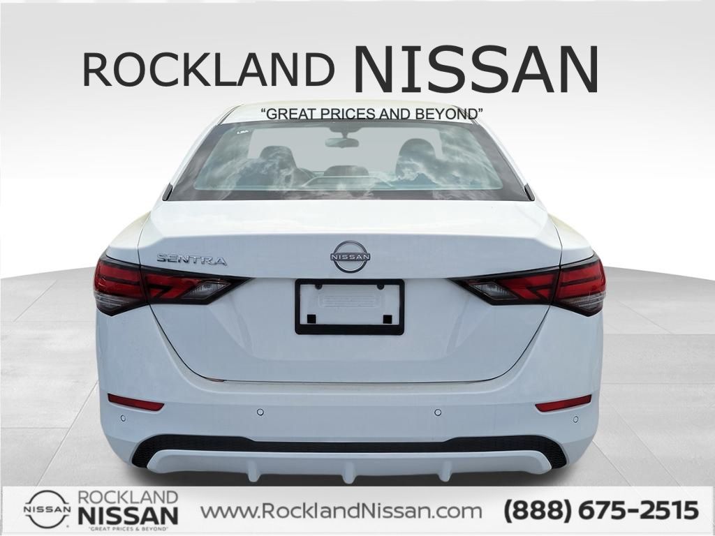 2025 Nissan Sentra S photo 3