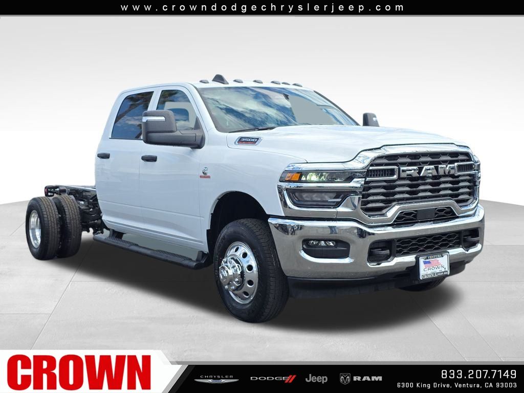 2026 Ram 3500 Tradesman photo 3