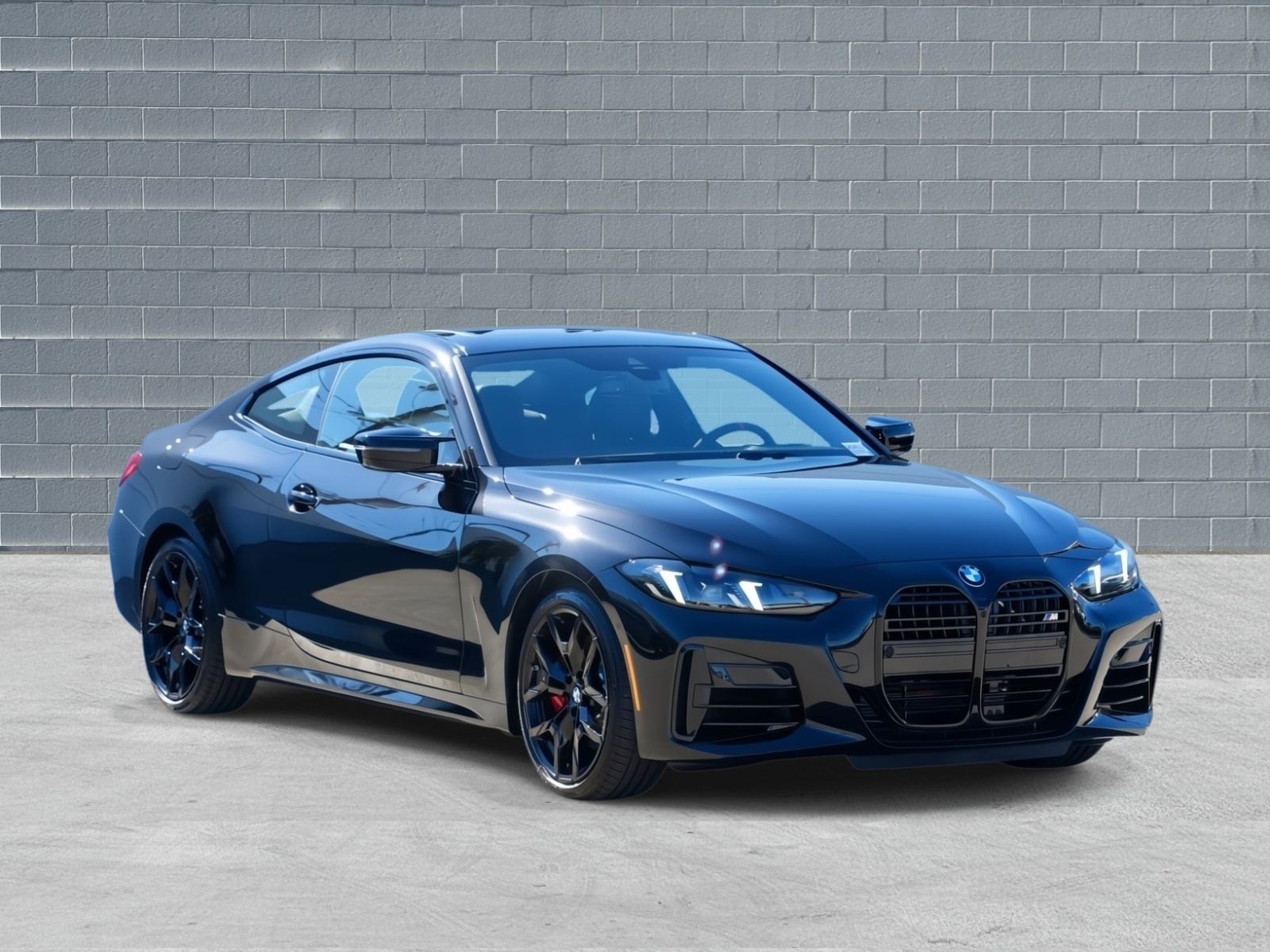 2026 BMW 4 Series M440i's photo