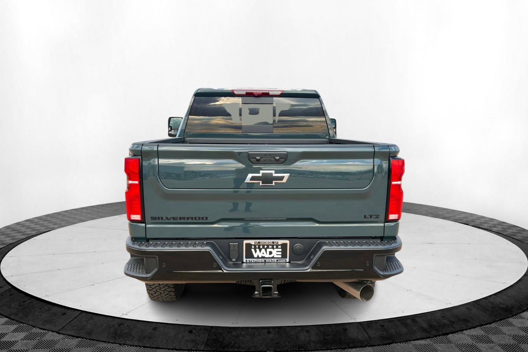 2026 Chevrolet Silverado 2500HD High Country LTZ photo 4