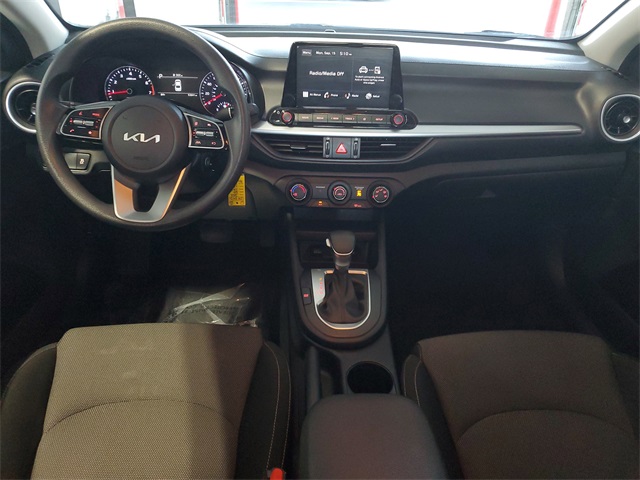2023 Kia Forte LXS photo 24