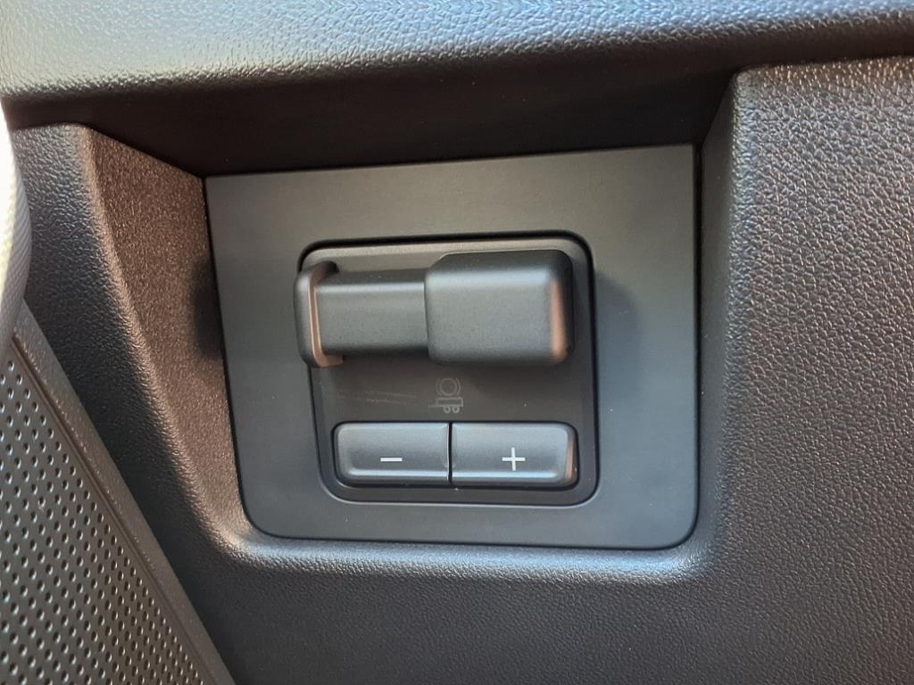 2026 Chevrolet Colorado LT photo 7