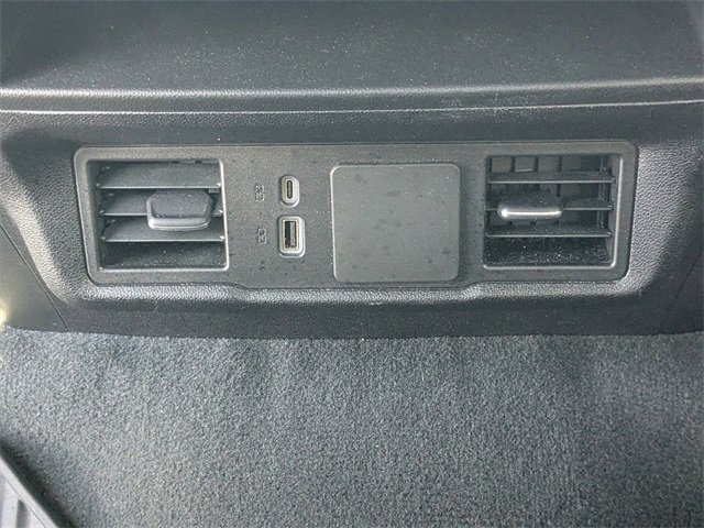 2024 Chevrolet Silverado 2500HD Custom photo 14