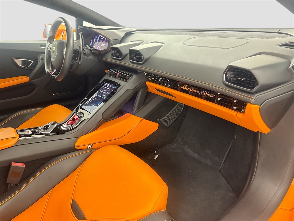 2020 Lamborghini Huracan Evo Spyder photo 26