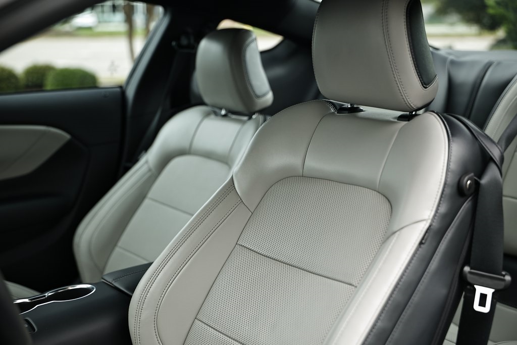 2024 Ford Mustang GT Premium photo 24