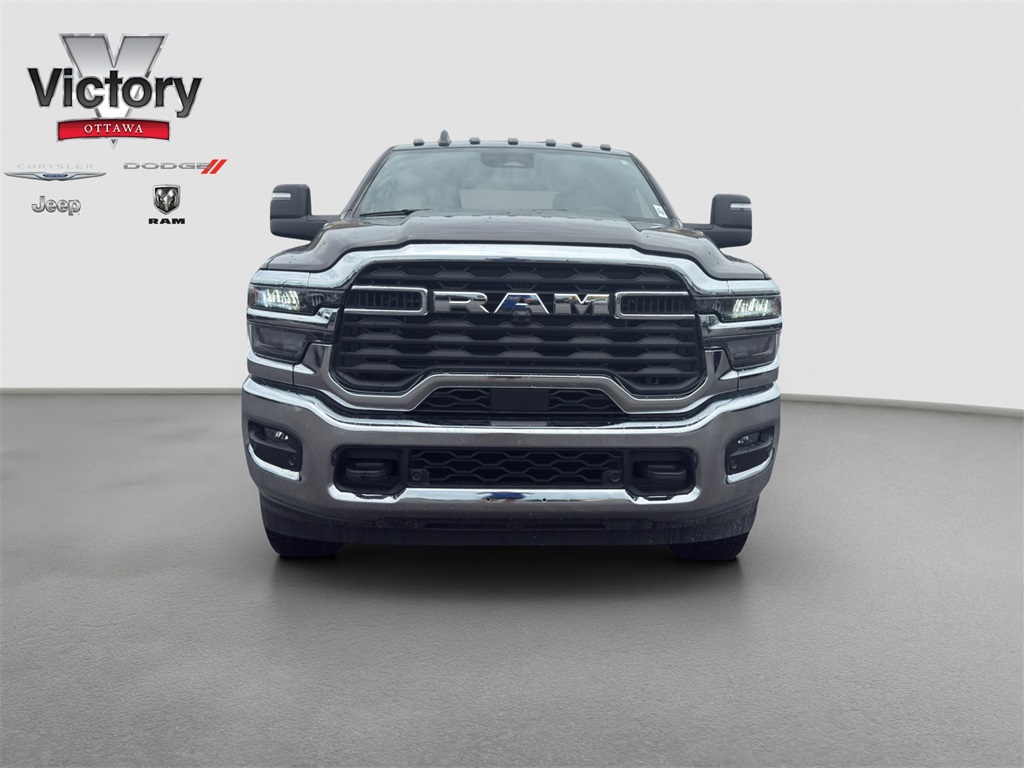 Used 2025 RAM Ram 2500 Pickup Tradesman with VIN 3C6UR5HL8SG555769 for sale in Kansas City