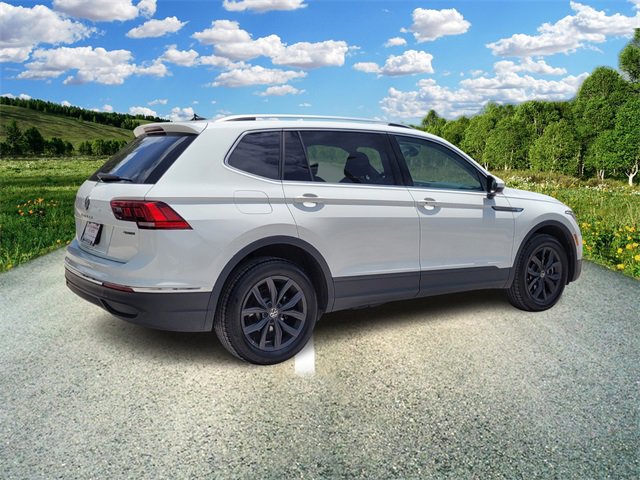 2024 Volkswagen Tiguan SE Wolfsburg Edition photo 4