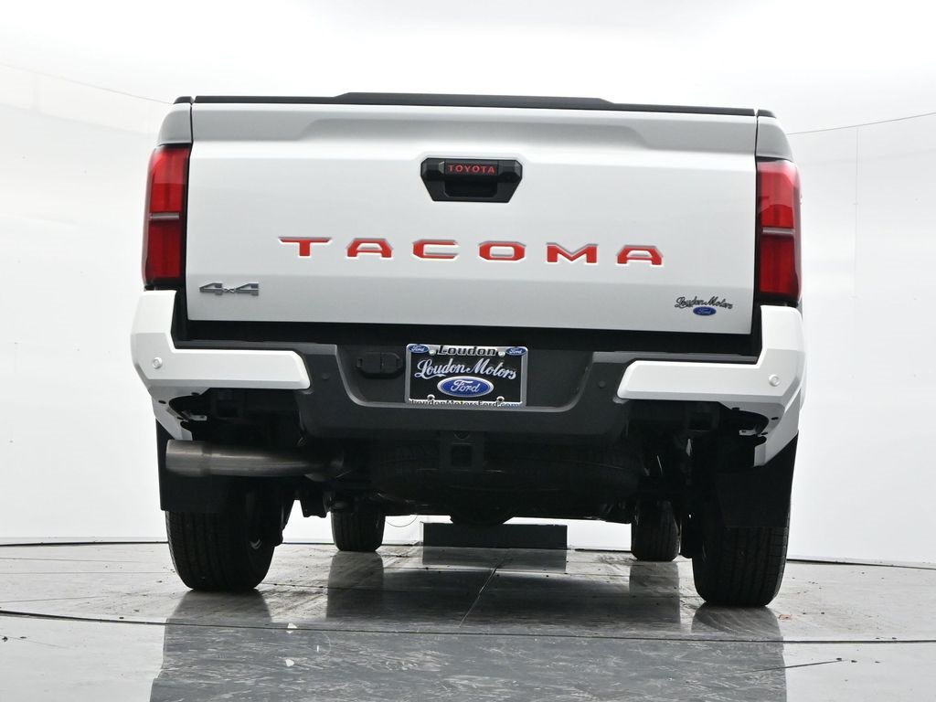 2024 Toyota Tacoma photo 49