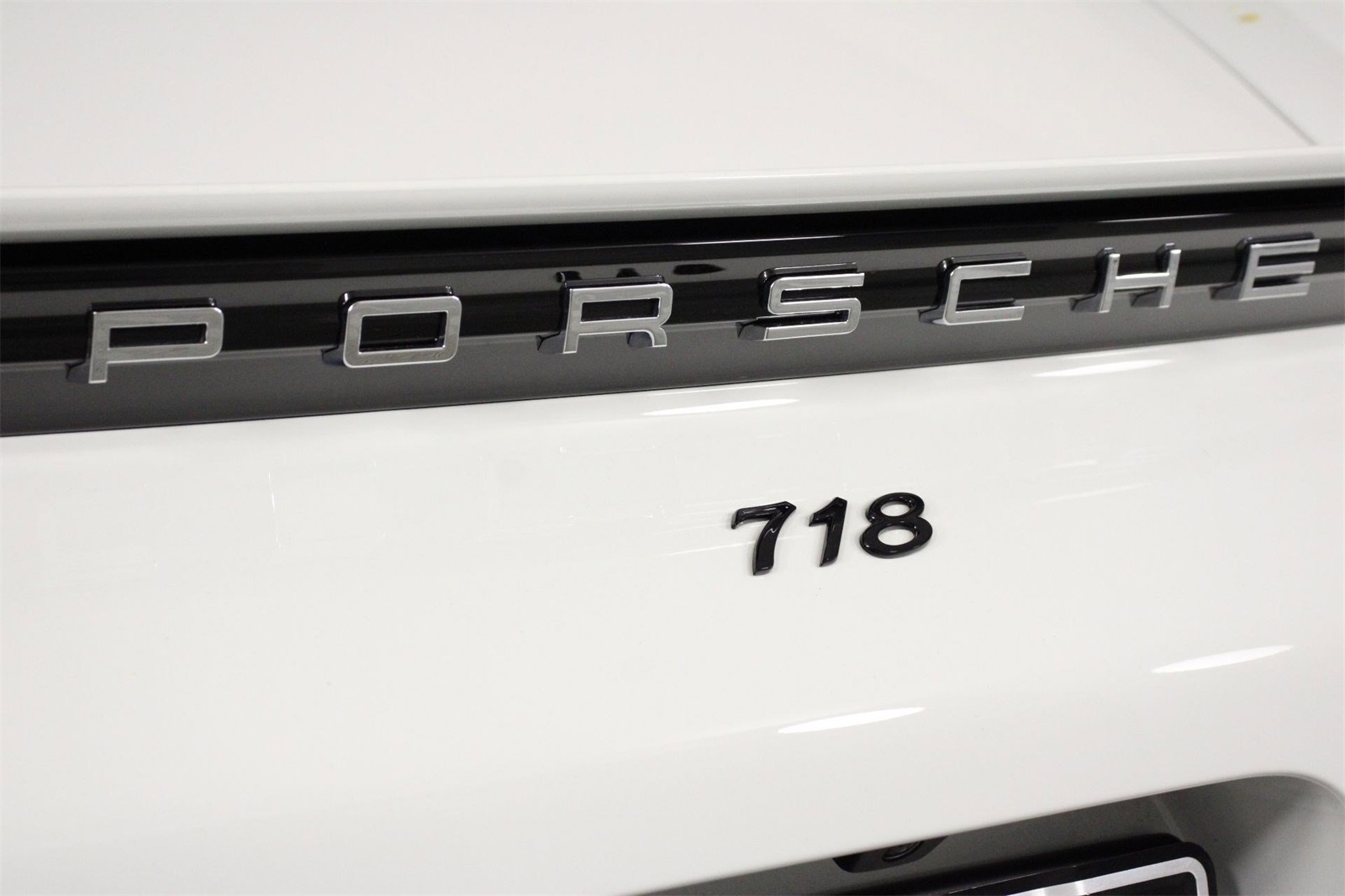 2025 Porsche Boxster photo 20
