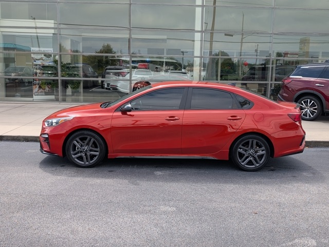 2021 Kia Forte GT-Line photo 2