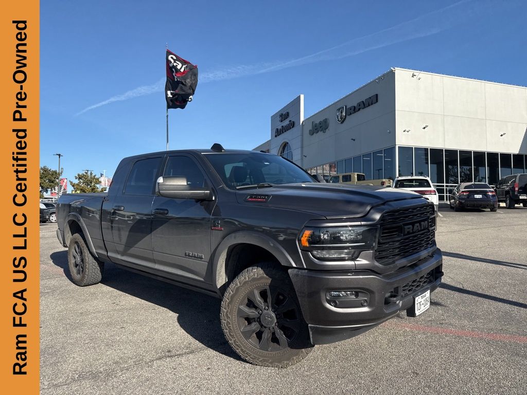 2022 RAM Ram 3500 Pickup Limited's photo