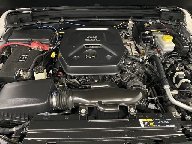 2018 Jeep Wrangler Unlimited Sahara photo 38