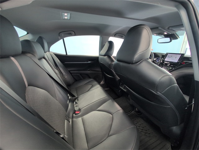 2023 Toyota Camry Hybrid XLE photo 11