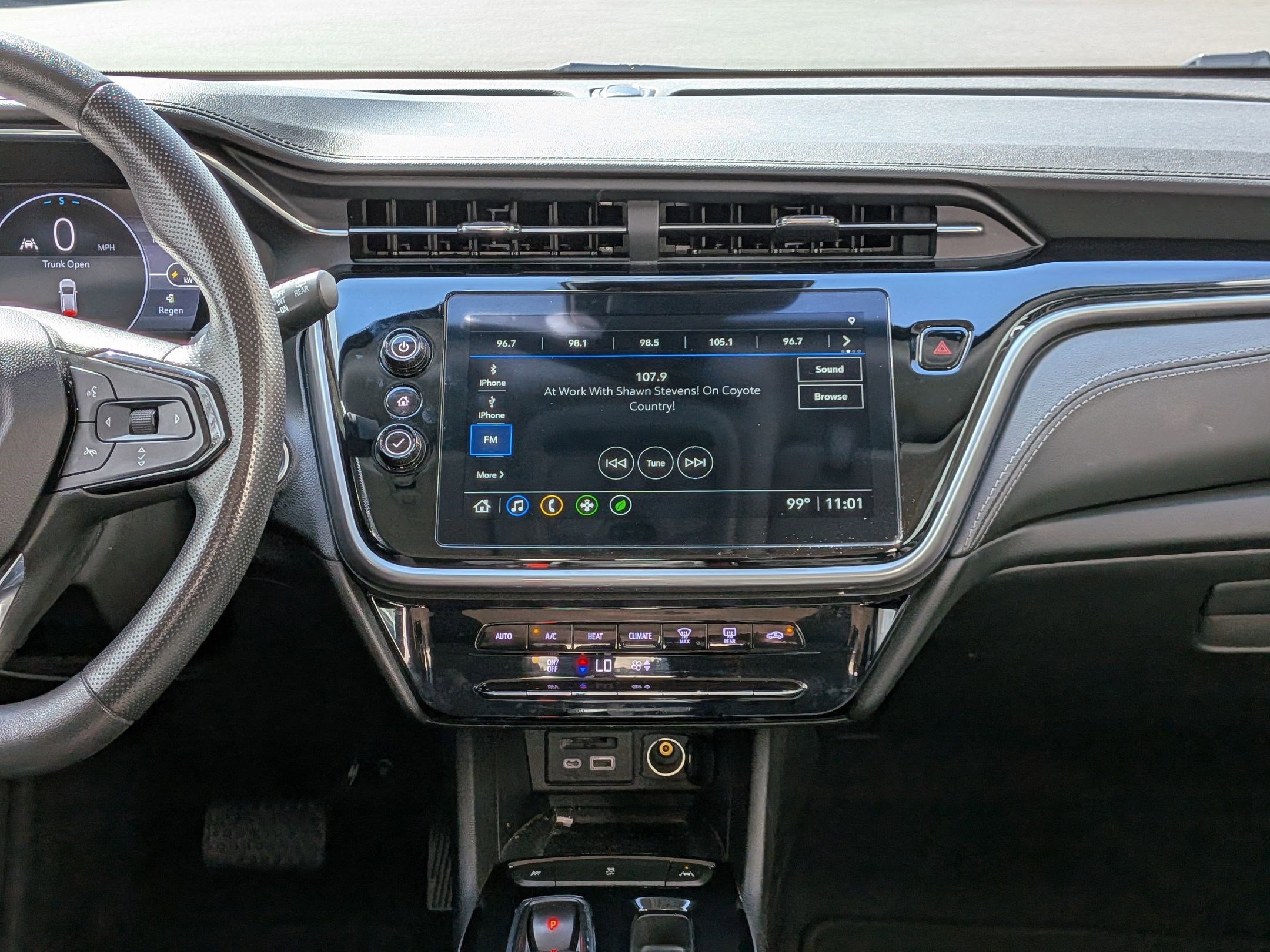 2023 Chevrolet Bolt EUV photo 17