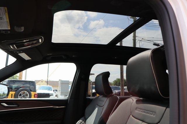 2025 Jeep Grand Cherokee L Summit photo 24