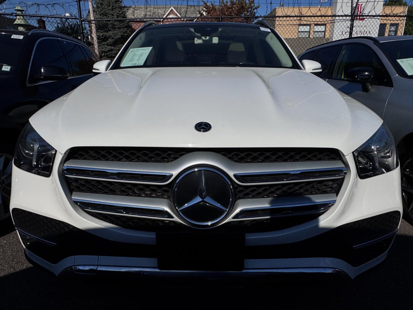 2020 Mercedes Benz GLE 350 4MATIC photo 2