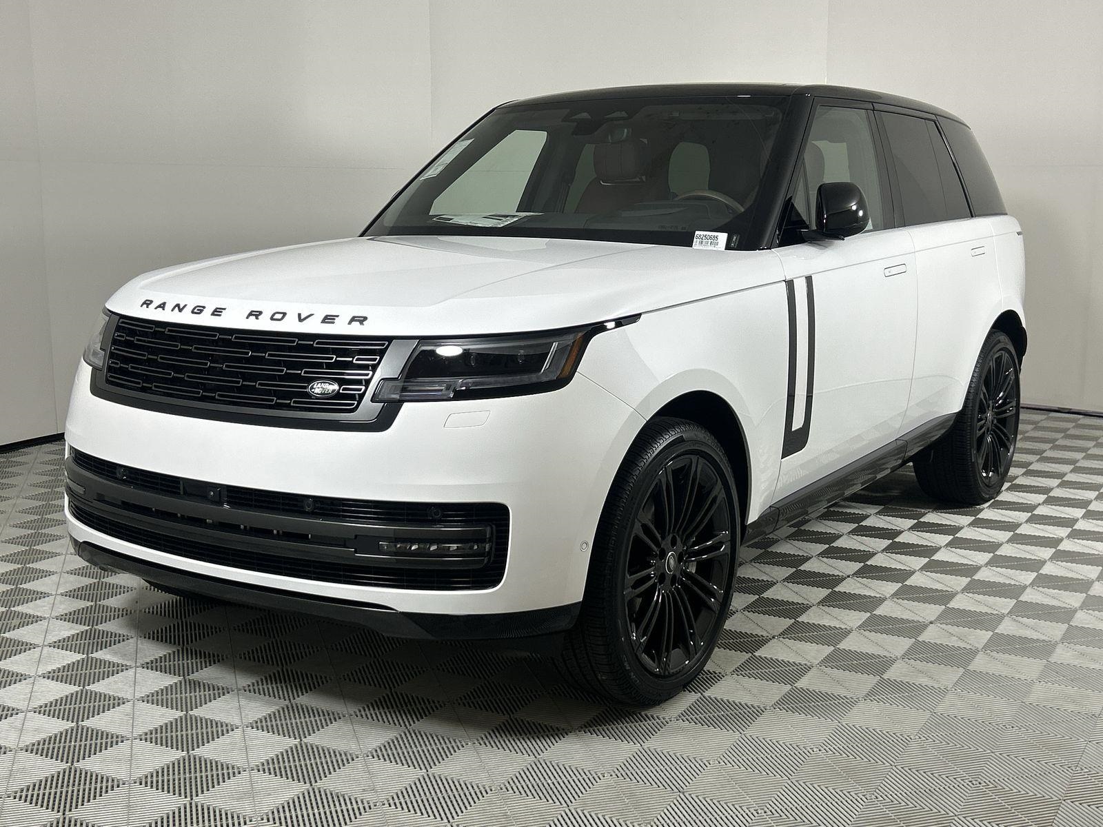 2025 Land Rover Range Rover SE's photo