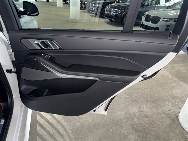 2026 Bmw X7 xDrive40i photo 10