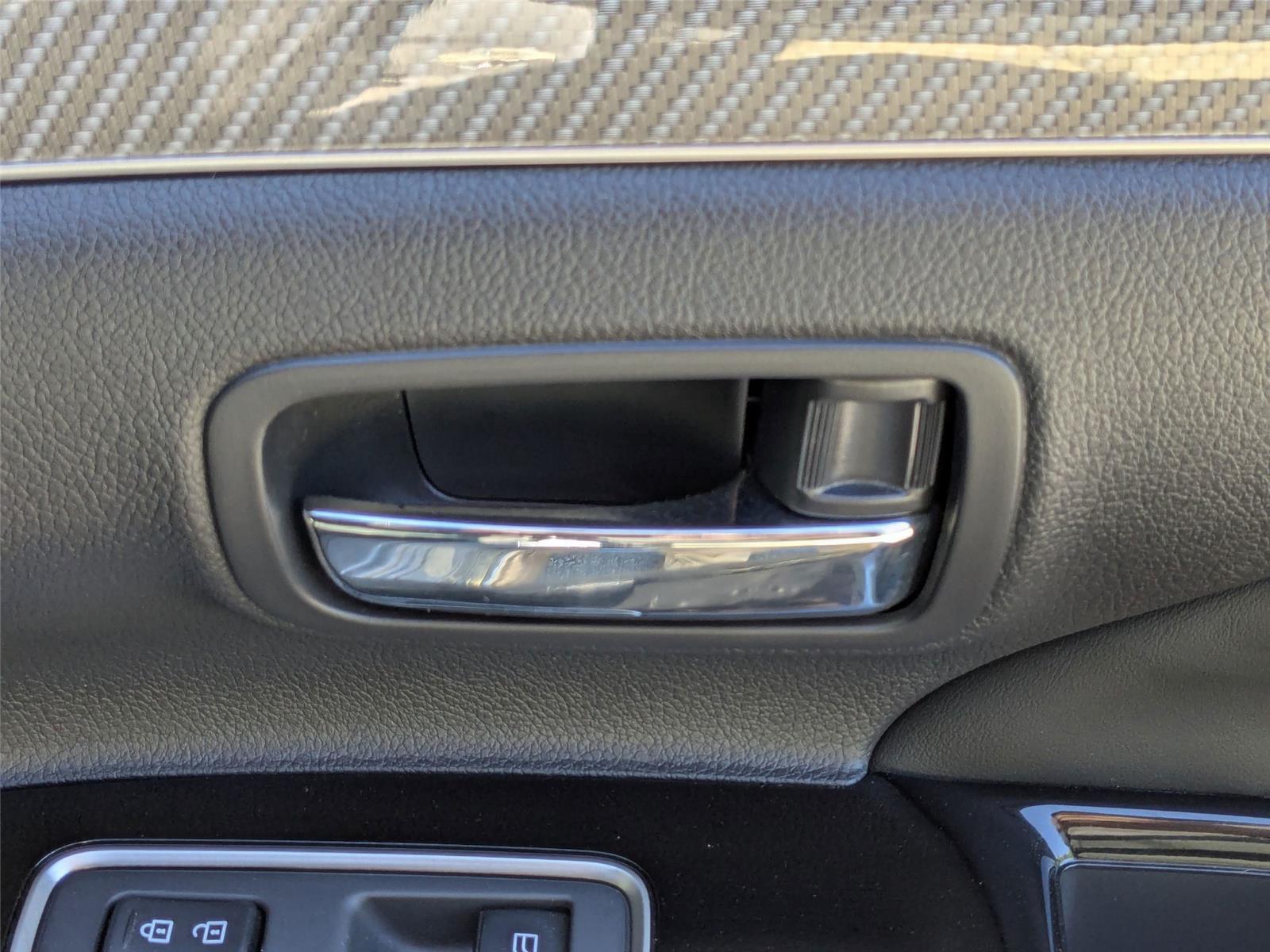 2020 Mitsubishi Outlander PHEV SEL photo 33