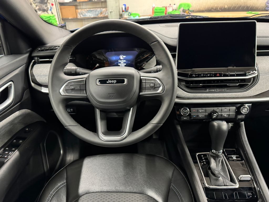 2024 Jeep Compass Latitude photo 16