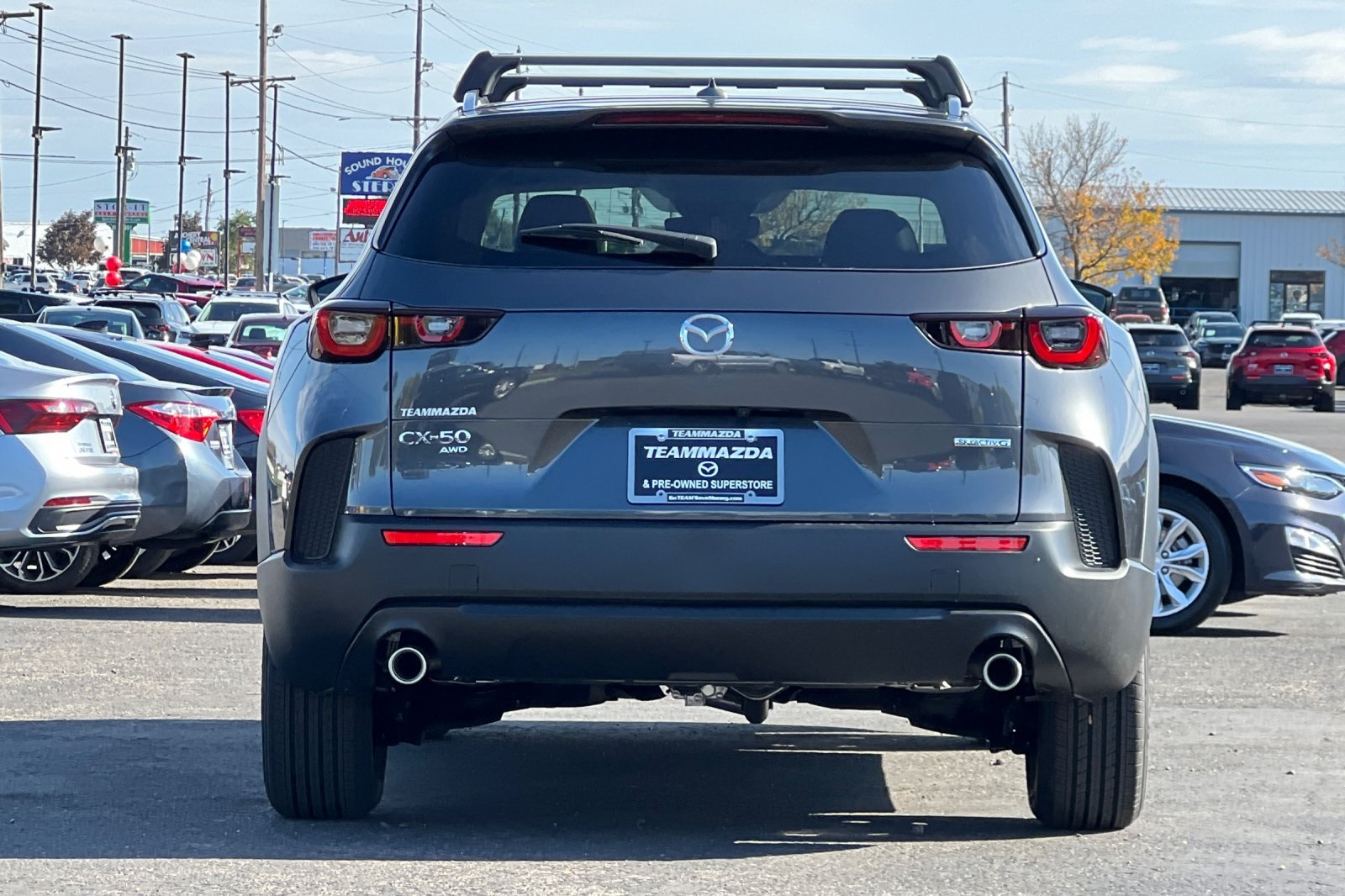 2025 Mazda CX-50 2.5 S Premium photo 4