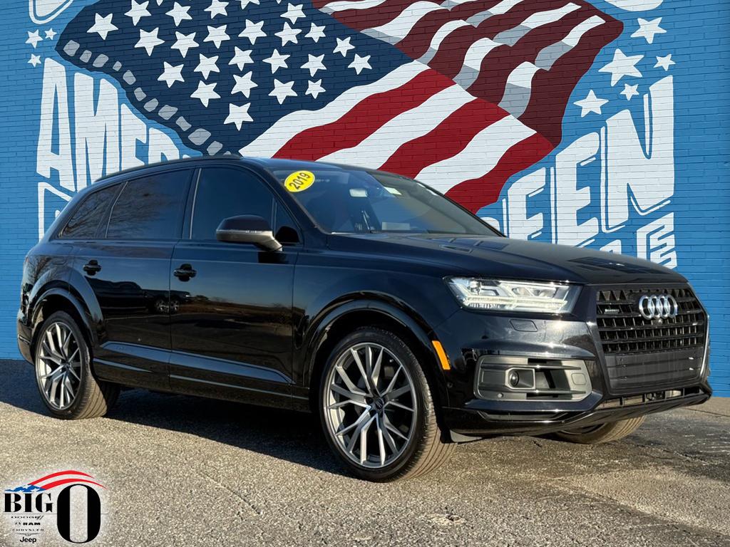 2019 Audi Q7 Prestige's photo