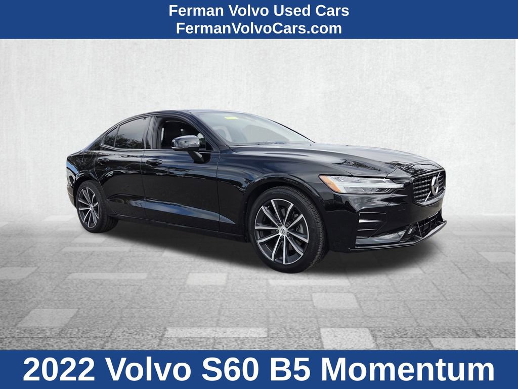 2022 Volvo S60 Momentum