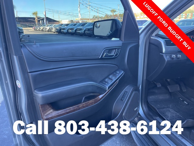 2019 Chevrolet Tahoe LT photo 4