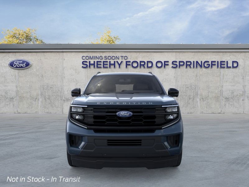 2025 Ford Expedition photo 2