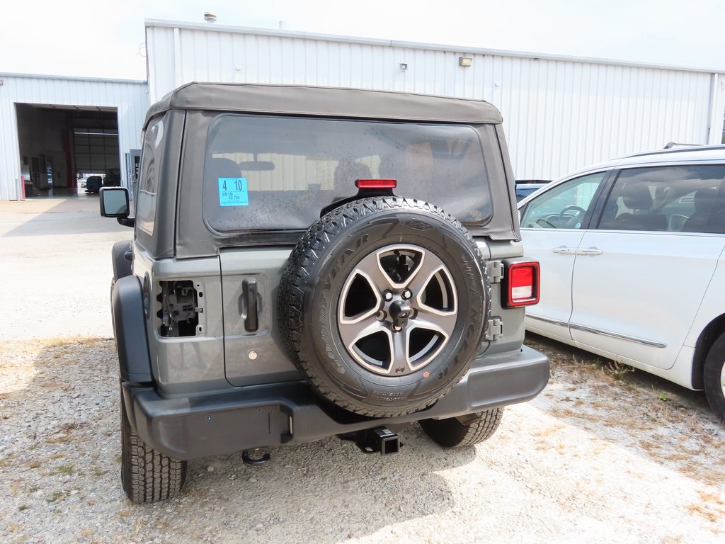 2019 Jeep Wrangler Sport S photo 13