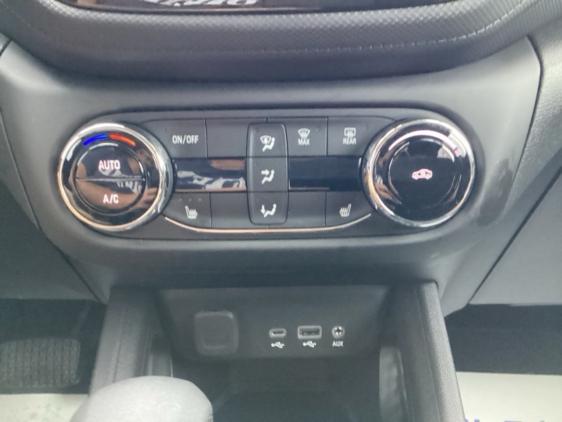 2023 Chevrolet Trailblazer LT photo 29