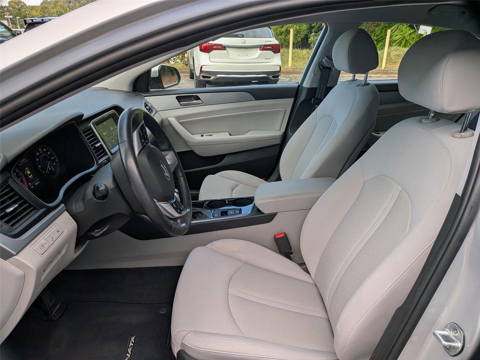 2019 Hyundai Sonata SEL photo 13