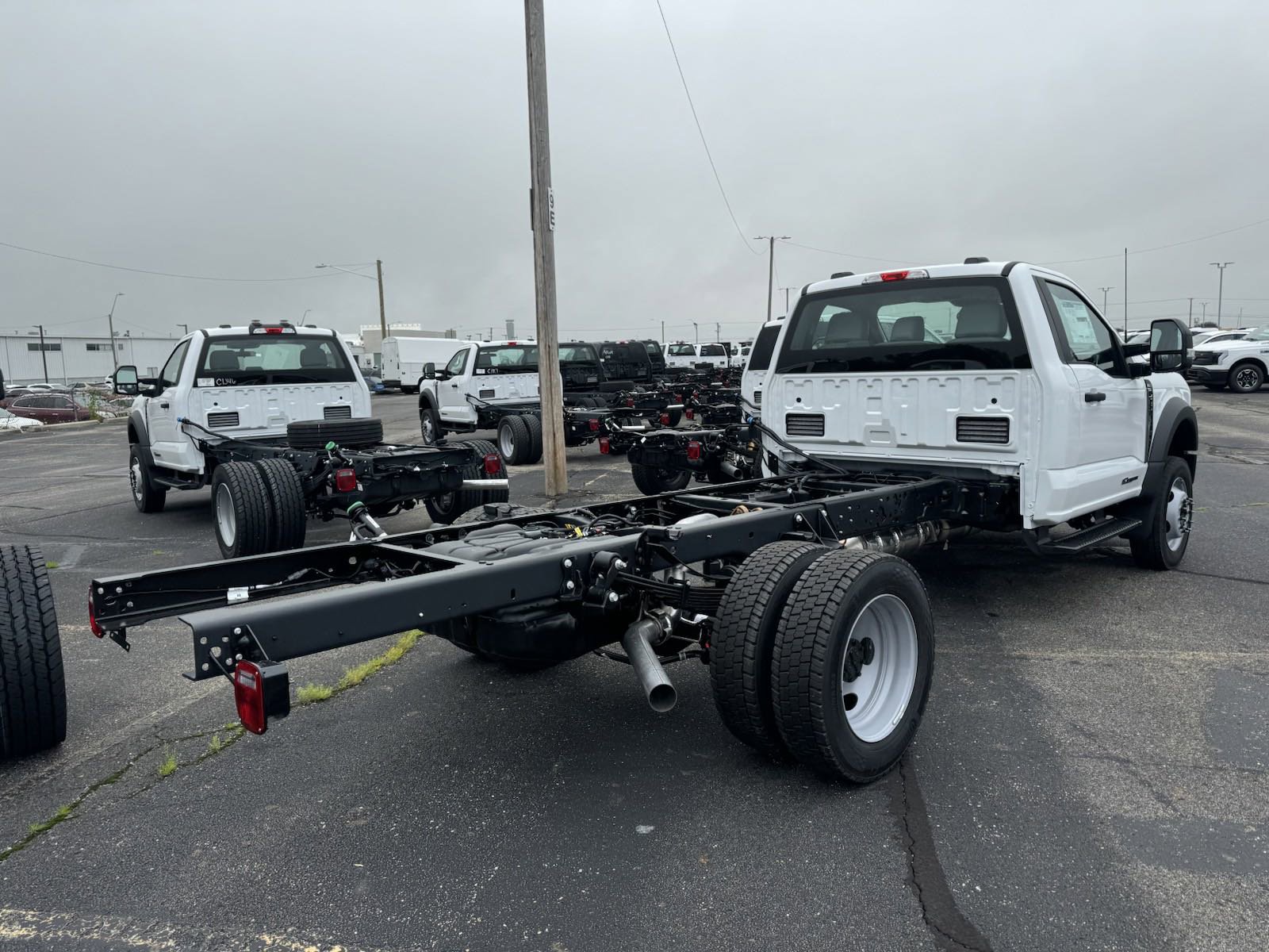 2024 Ford F-550 XL photo 3