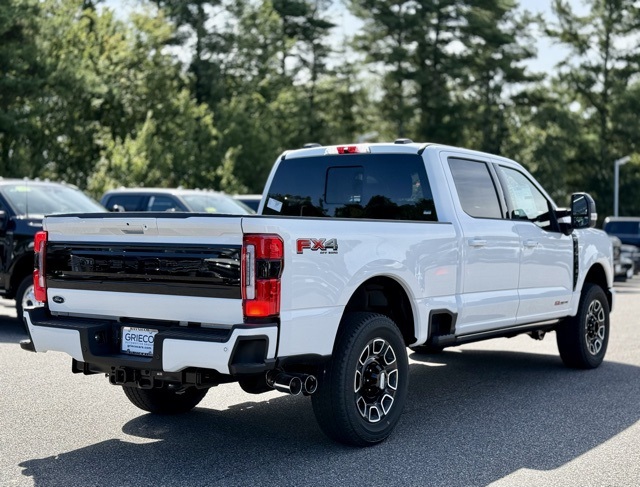 2026 Ford F-350 Platinum photo 4