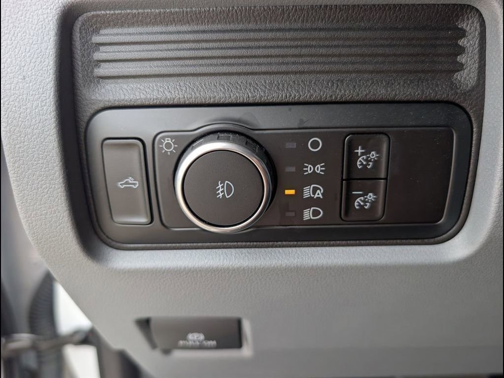 2024 Ford F-350 XL photo 27