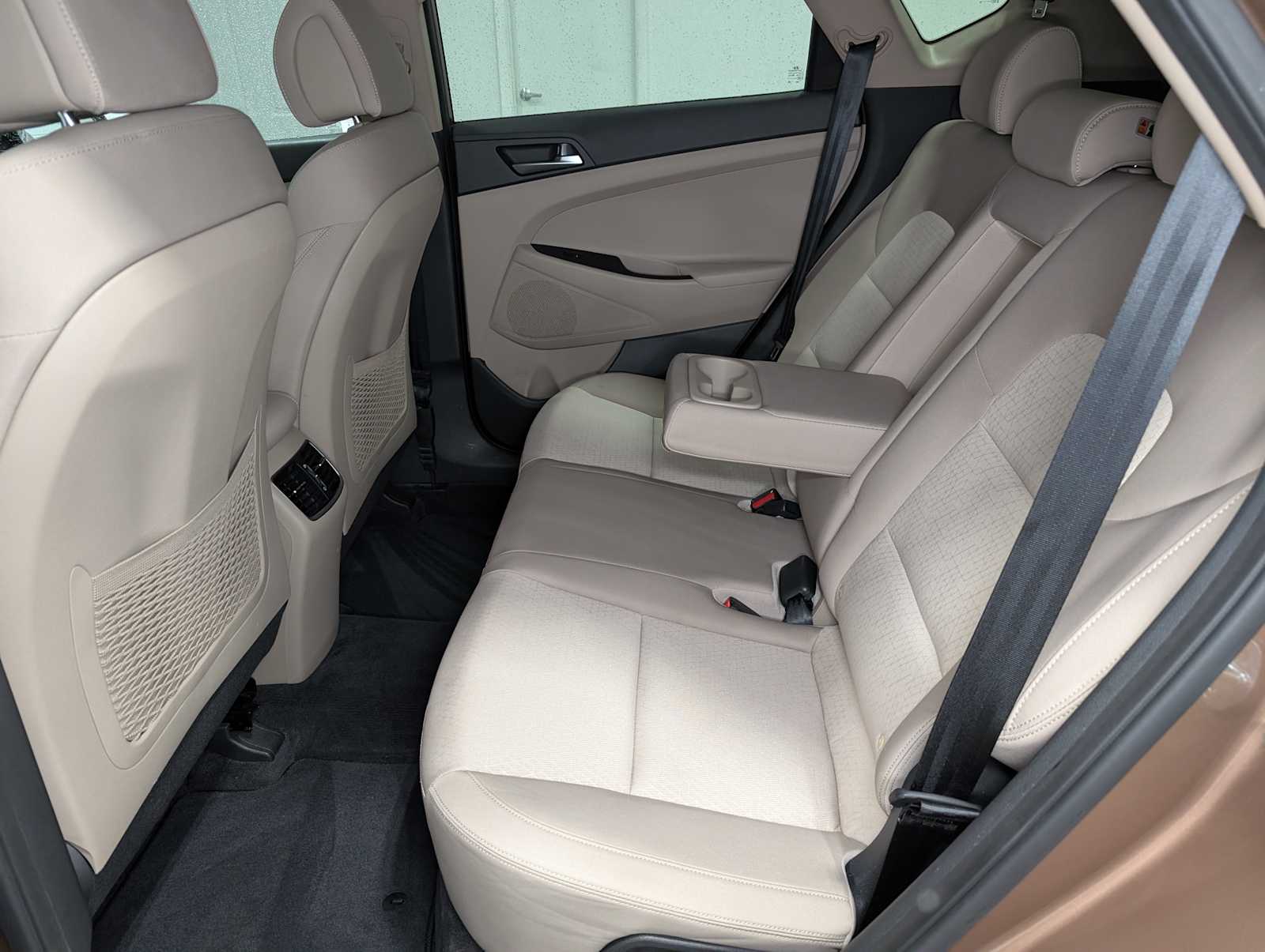 2017 Hyundai Tucson Sport photo 21