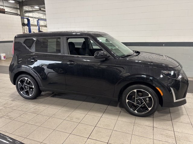 2024 Kia Soul EX photo 4