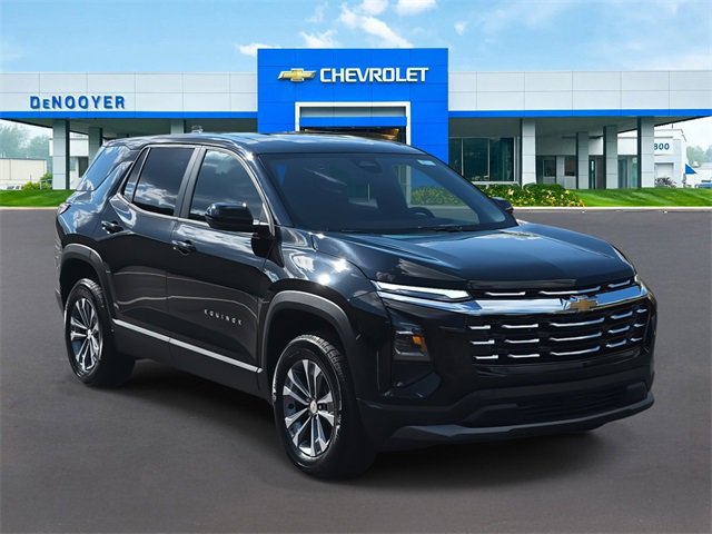 2026 Chevrolet Equinox photo 3