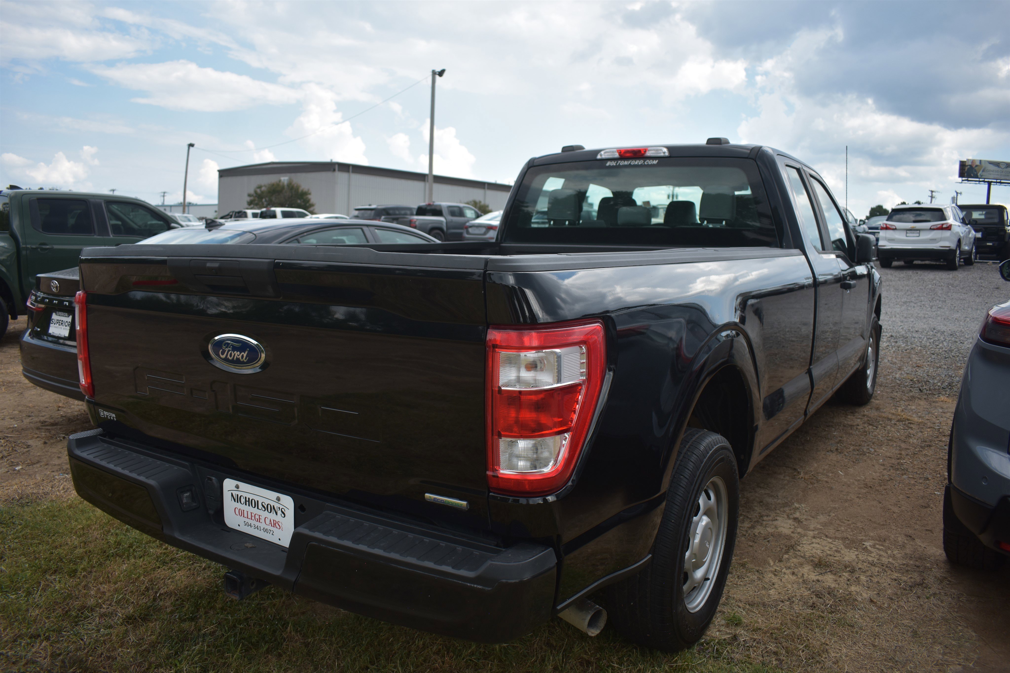 2021 Ford F-150 XL photo 2