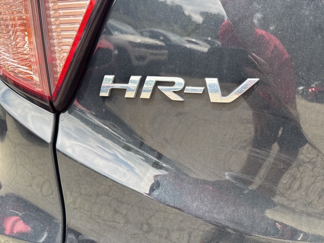 2018 Honda HR-V LX photo 7