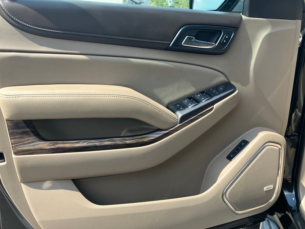 2015 Gmc Yukon SLT photo 24