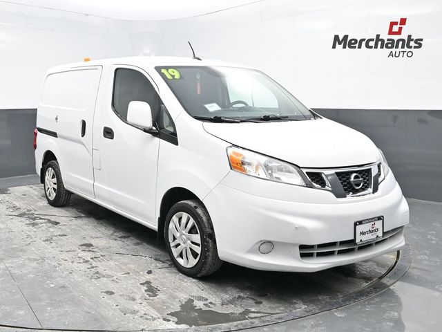 2019 Nissan NV200 SV's photo