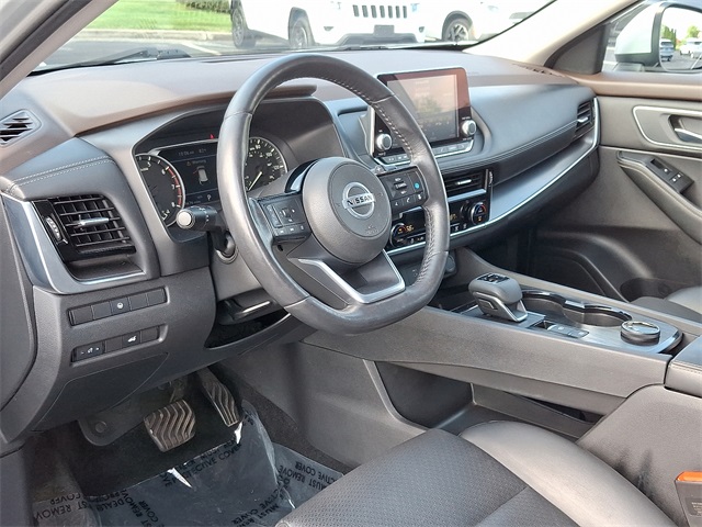 2021 Nissan Rogue SV AWD photo 14