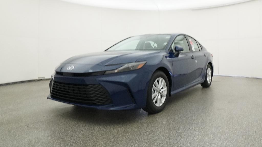 2026 Toyota Camry LE photo 4